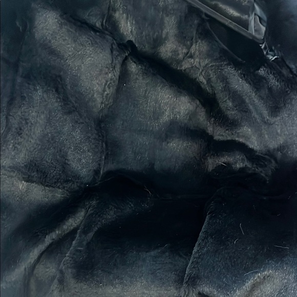 Nina Ricci Fox Fur Coat - Picture 7 of 9